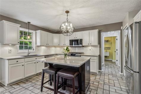 10392 Andover Drive Twinsburg OH 44087