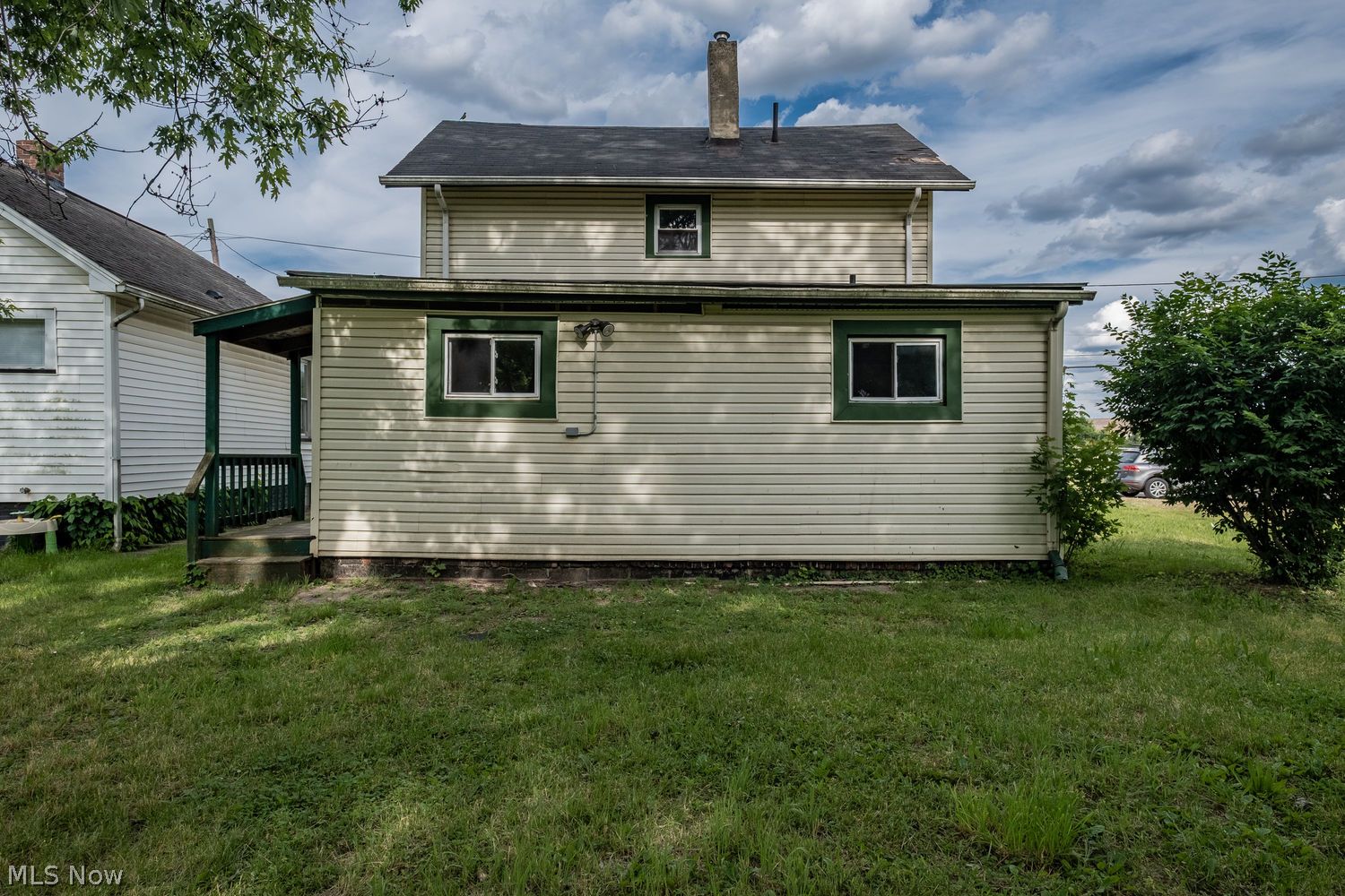 1533 Wayne Avenue NE Canton OH 44705