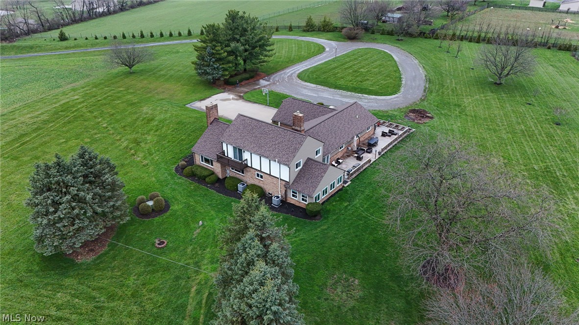 13177 Beaver Springfield Road New Springfield OH 44443