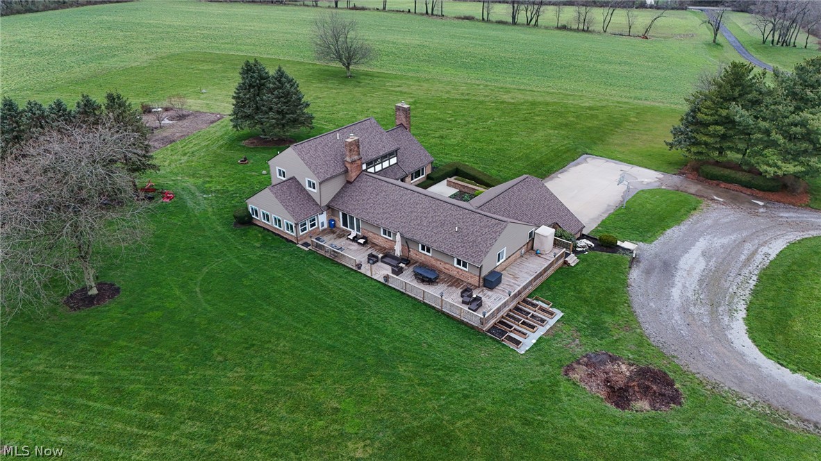 13177 Beaver Springfield Road New Springfield OH 44443