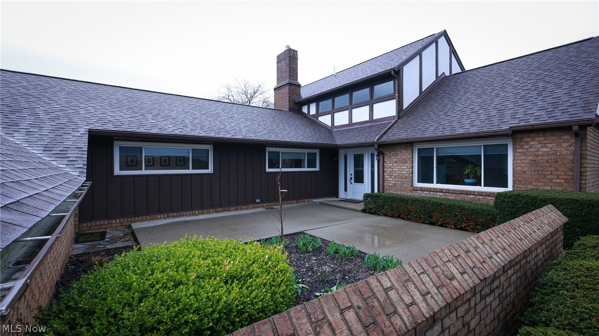 13177 Beaver Springfield Road New Springfield OH 44443
