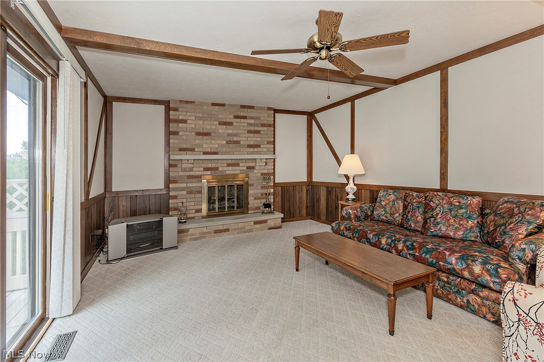 7681 Plumwood Lane Seven Hills OH 44131