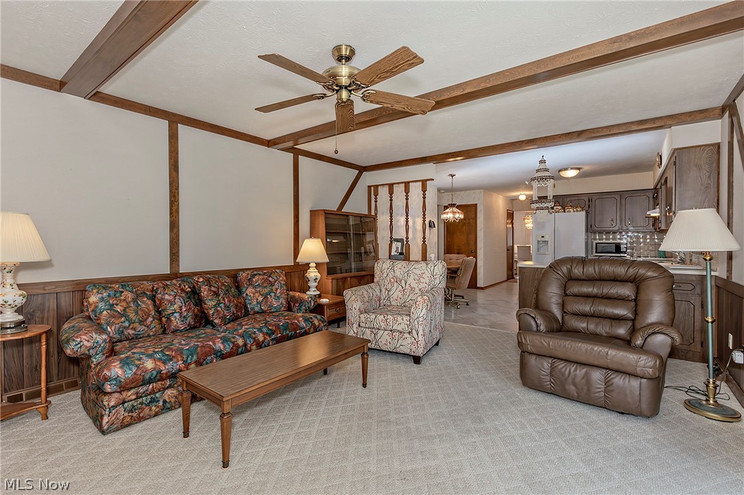 7681 Plumwood Lane Seven Hills OH 44131