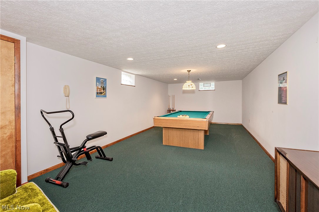 7681 Plumwood Lane Seven Hills OH 44131