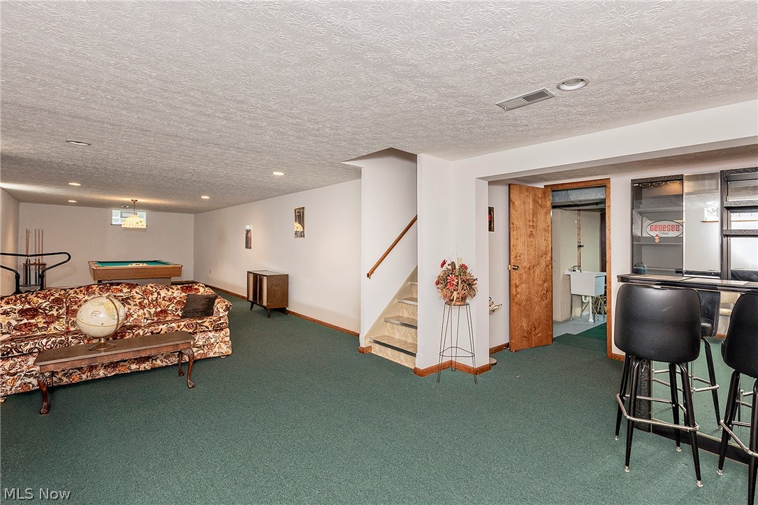 7681 Plumwood Lane Seven Hills OH 44131