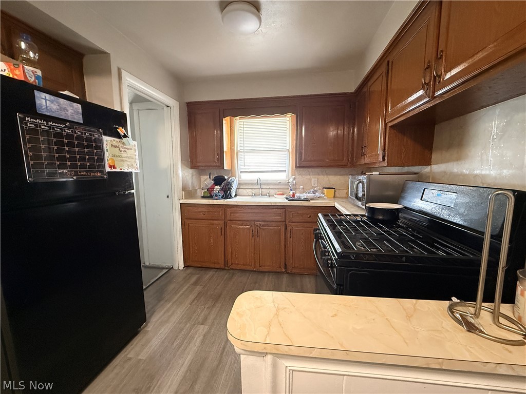 19107 Longview Avenue Maple Heights OH 44137