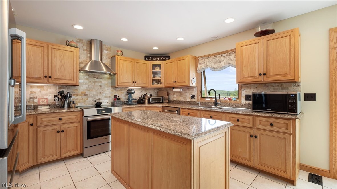 10155 N Morrison Road Dresden OH 43821