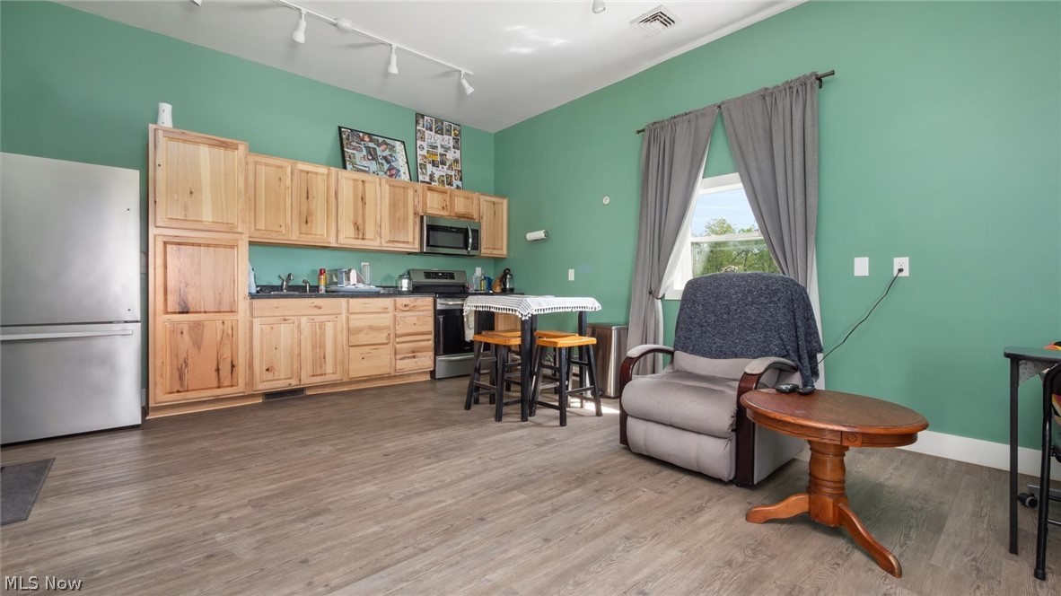 10155 N Morrison Road Dresden OH 43821