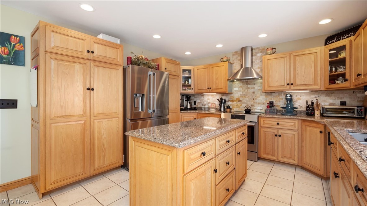 10155 N Morrison Road Dresden OH 43821