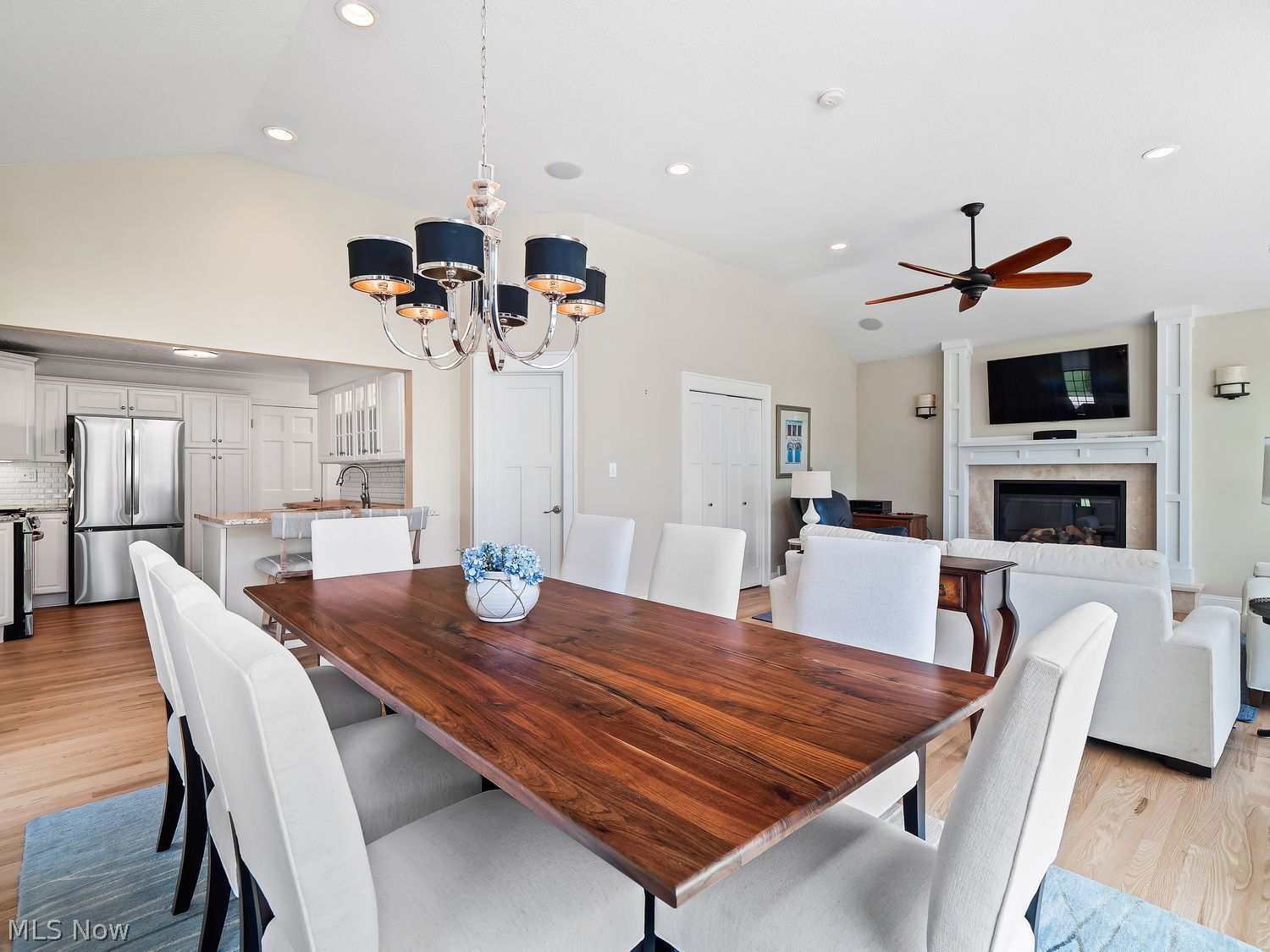 1800 Horseshoe Boulevard Westlake OH 44145