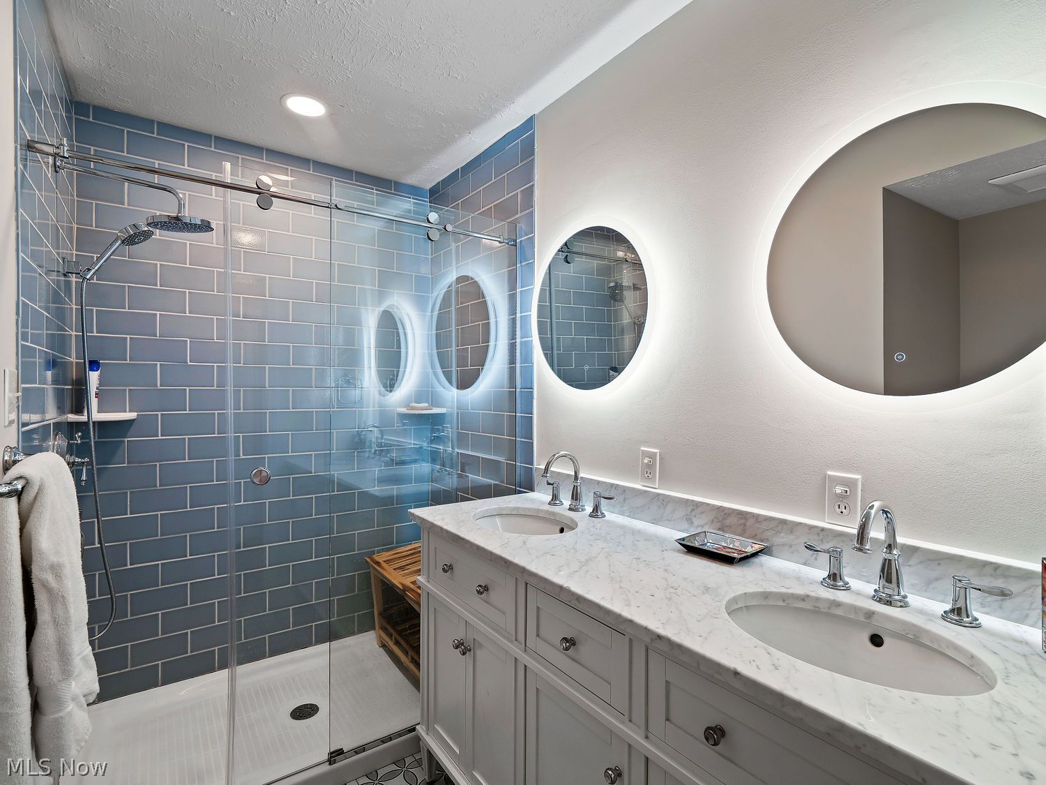 1800 Horseshoe Boulevard Westlake OH 44145