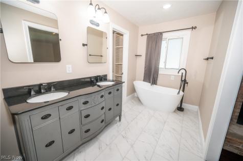 38610 Wood Road Willoughby OH 44094