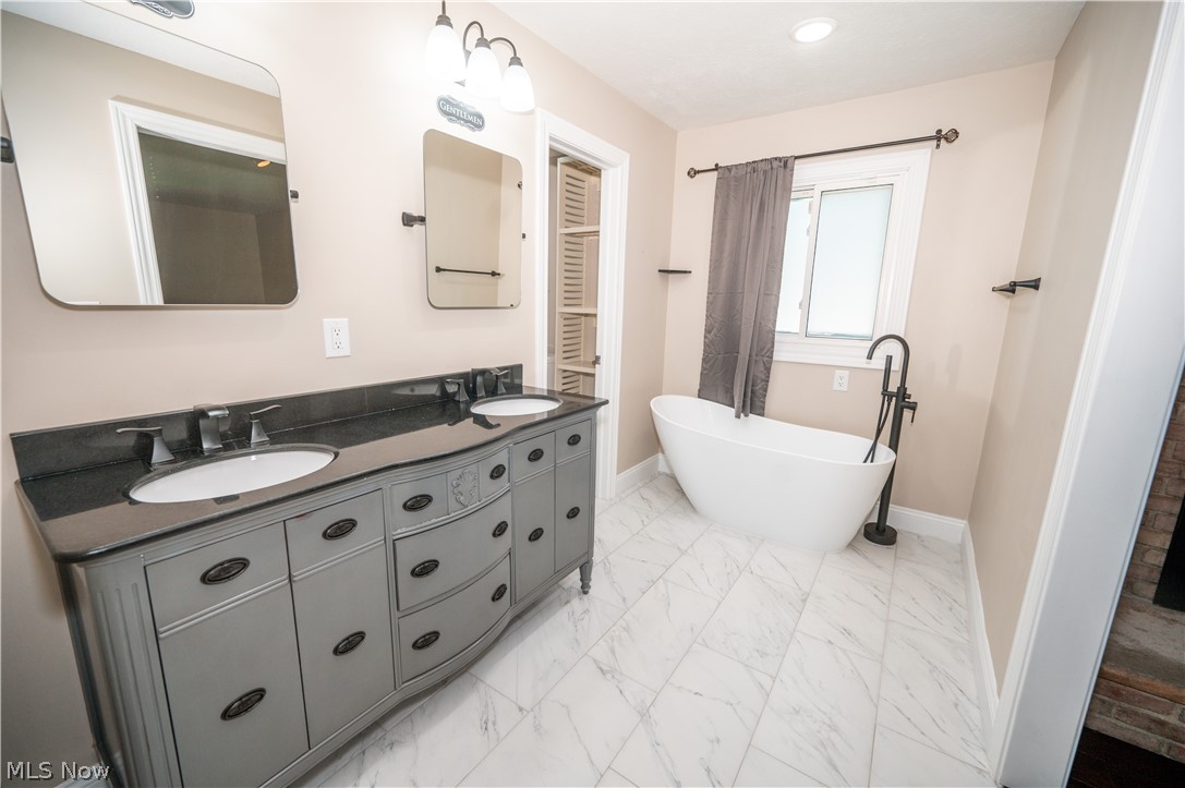 38610 Wood Road Willoughby OH 44094