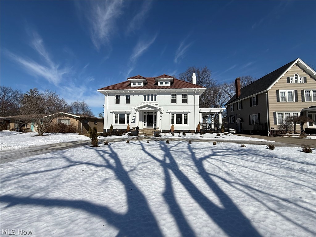 Cleveland OH, 10908 Lake Avenue