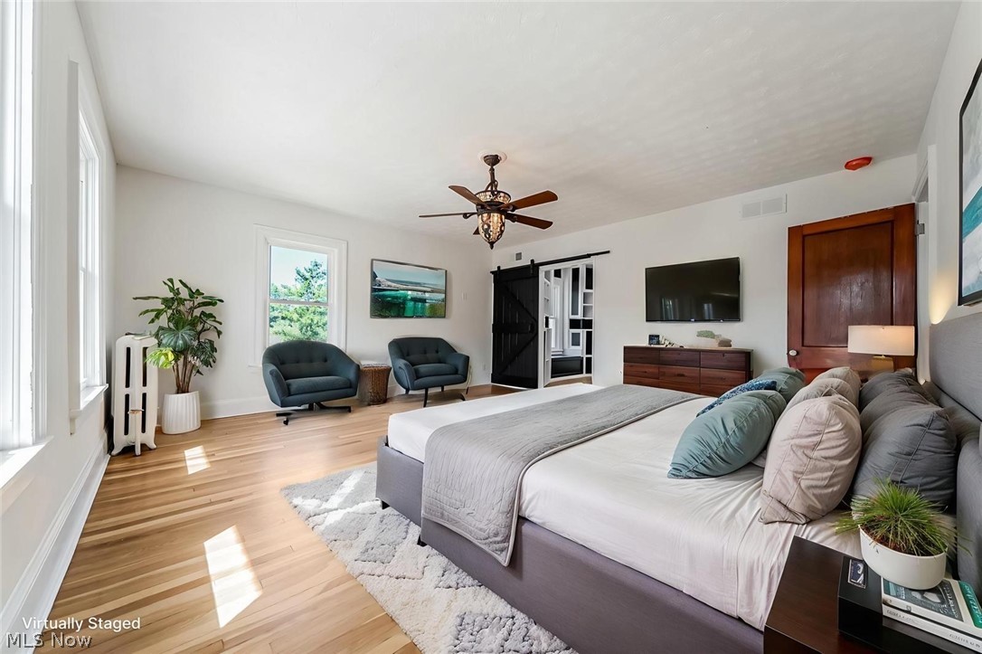 10908 Lake Avenue Cleveland OH 44102