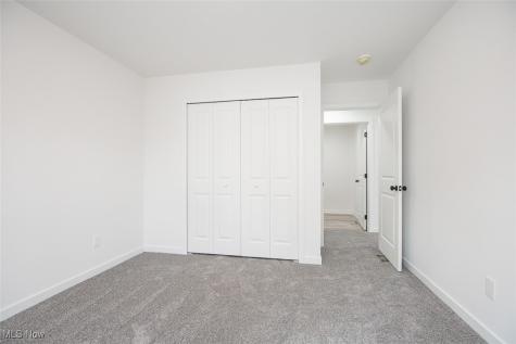 1053 Peach Boulevard Willoughby OH 44094