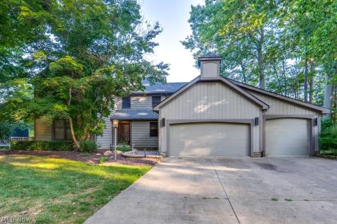 8458 Barbara Drive Mentor OH 44060