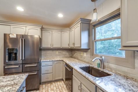 8458 Barbara Drive Mentor OH 44060