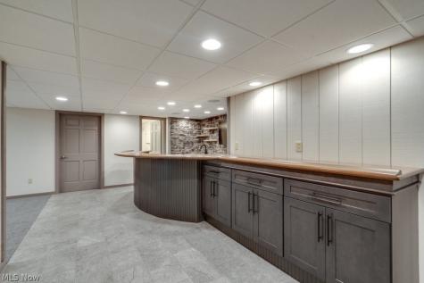 8458 Barbara Drive Mentor OH 44060