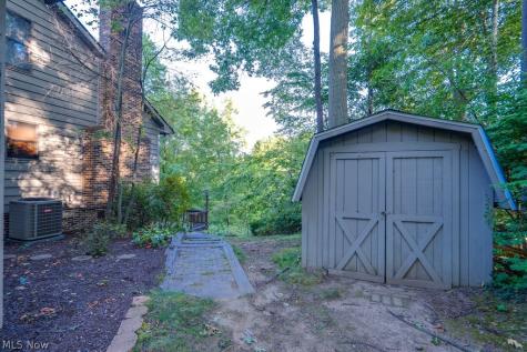 8458 Barbara Drive Mentor OH 44060