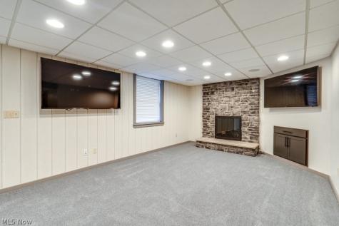 8458 Barbara Drive Mentor OH 44060
