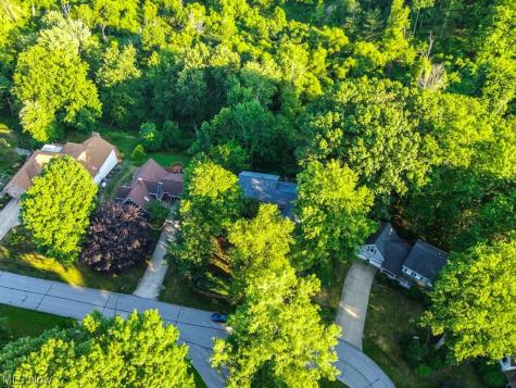 8458 Barbara Drive Mentor OH 44060