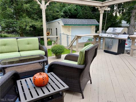 18112 Edinboro Avenue Maple Heights OH 44137