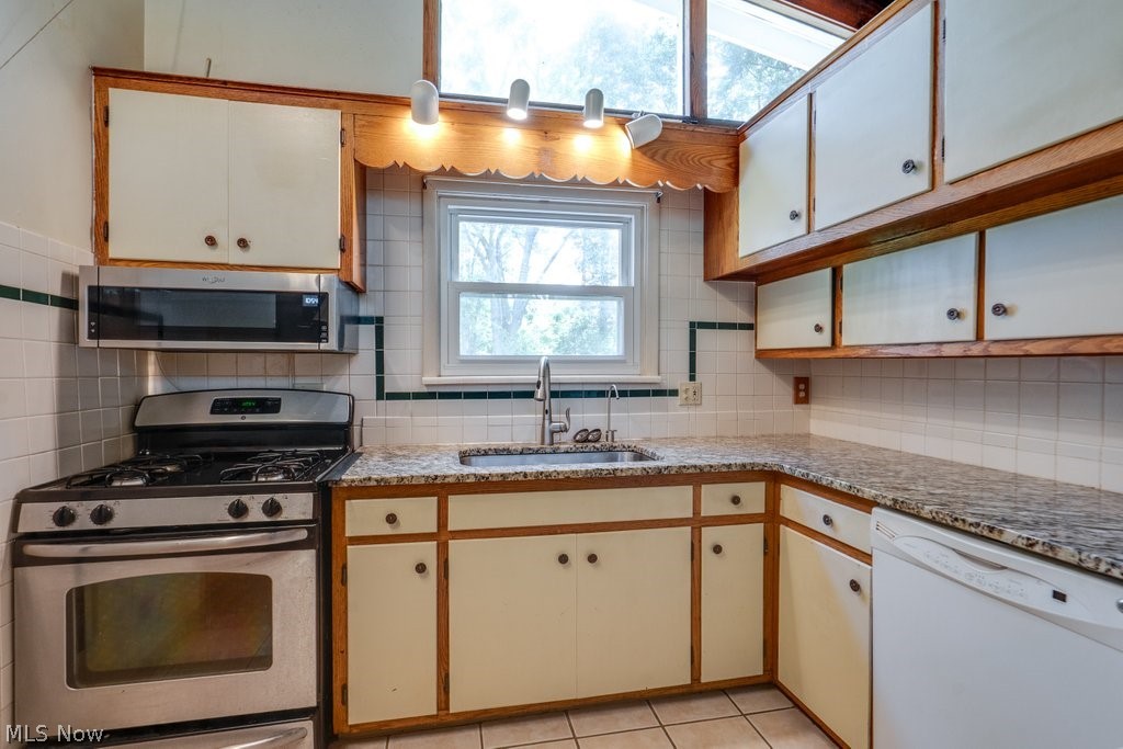 3721 N Sunnyfield Drive Copley OH 44321