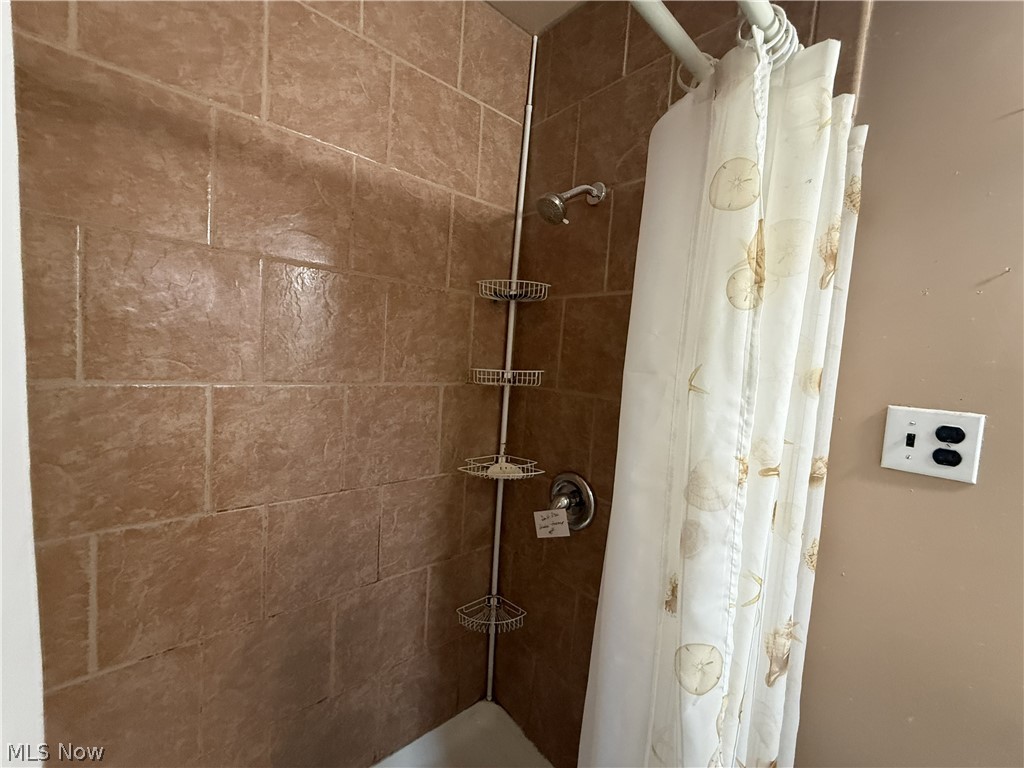 309 & 311 7th Street Toronto OH 43964