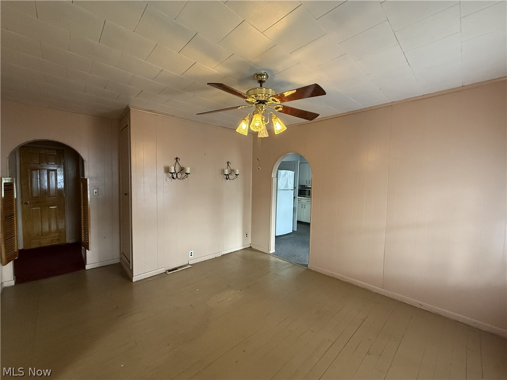 309 & 311 7th Street Toronto OH 43964