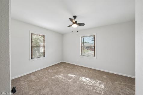 1155 Bell Court Elyria OH 44035