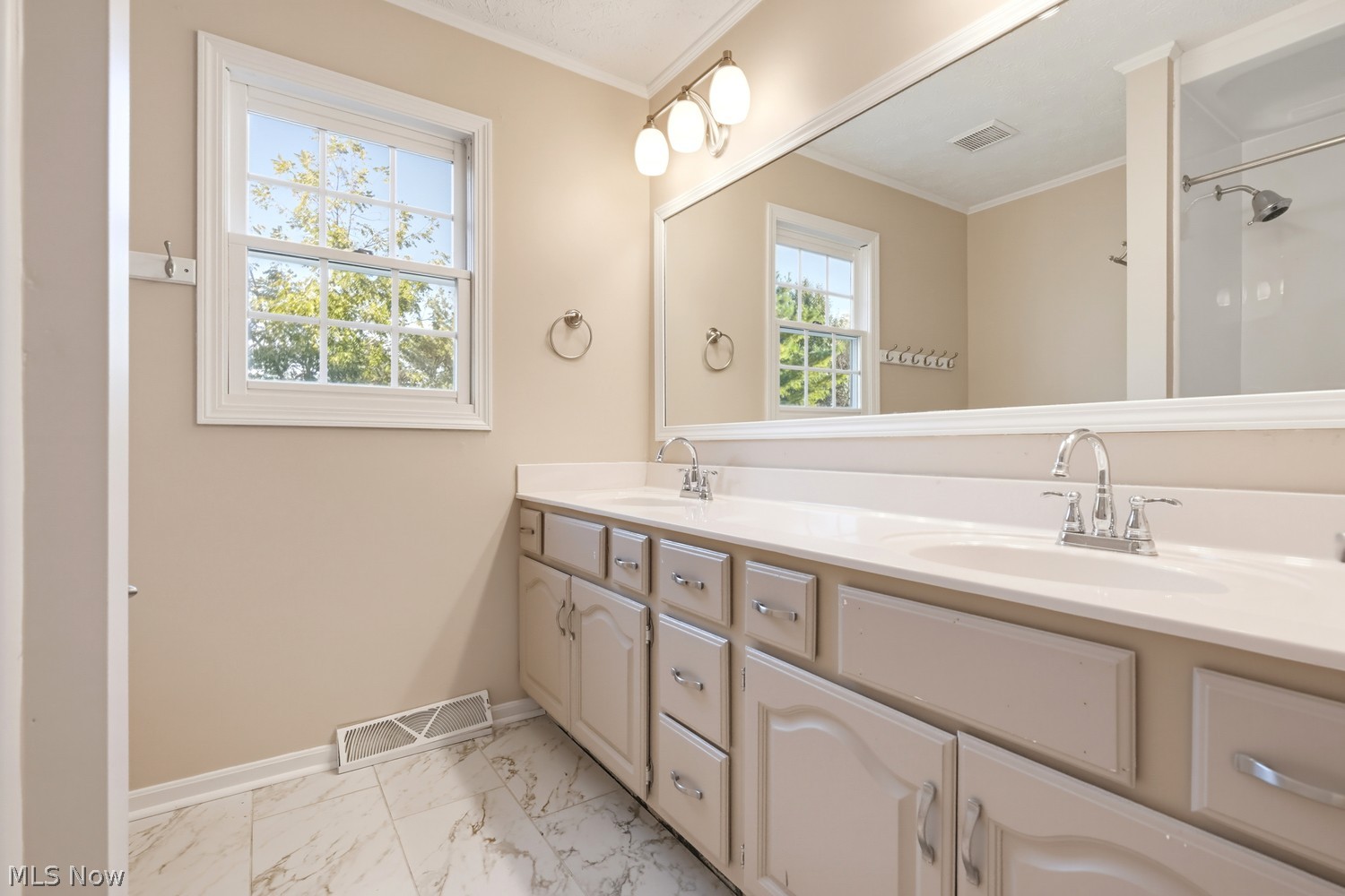 2315 Rohrer Street NW North Canton OH 44720