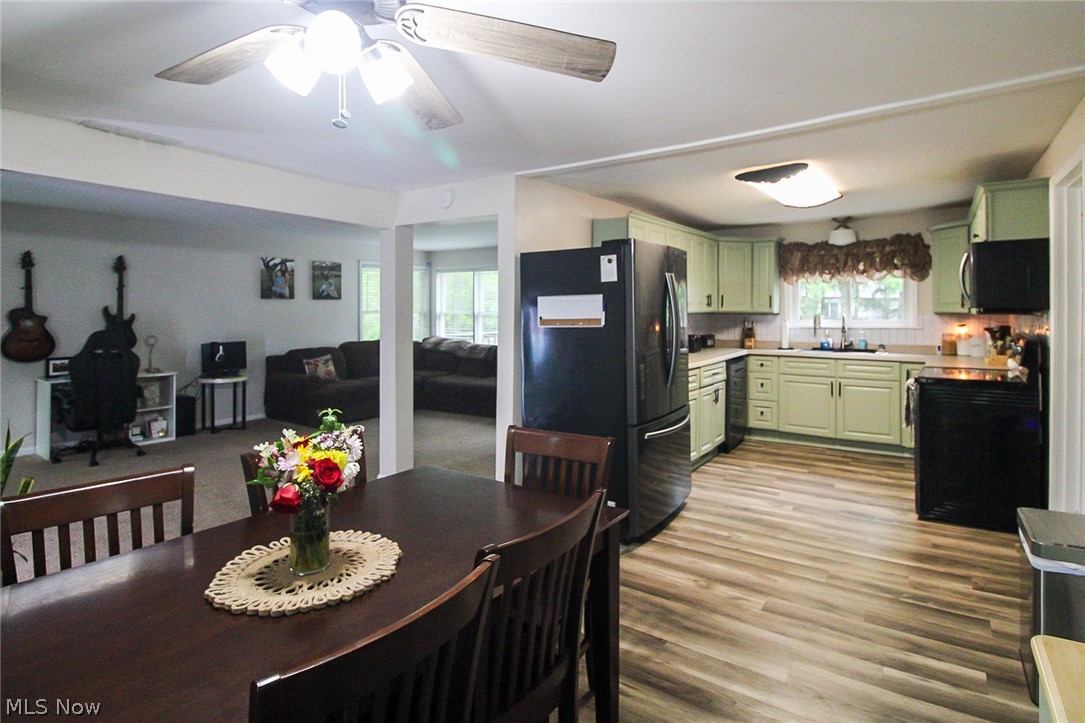 8248 Dawson Drive SE Warren OH 44484