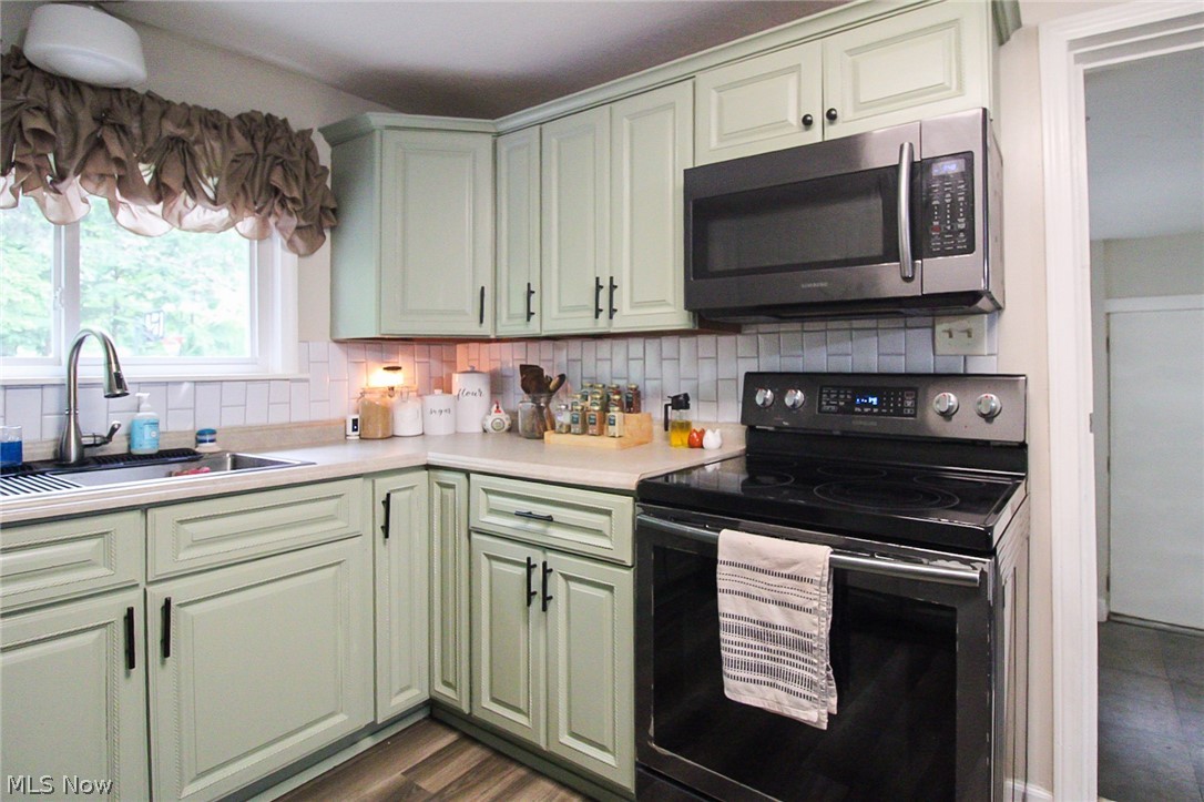8248 Dawson Drive SE Warren OH 44484