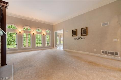 2859 Daisybrook Street NW North Canton OH 44720