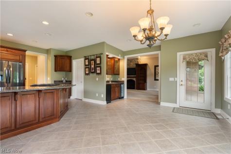 2859 Daisybrook Street NW North Canton OH 44720