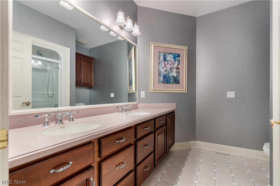 2859 Daisybrook Street NW North Canton OH 44720