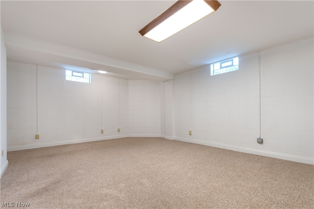 2859 Daisybrook Street NW North Canton OH 44720