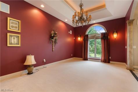 2859 Daisybrook Street NW North Canton OH 44720