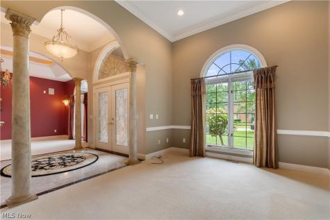 2859 Daisybrook Street NW North Canton OH 44720