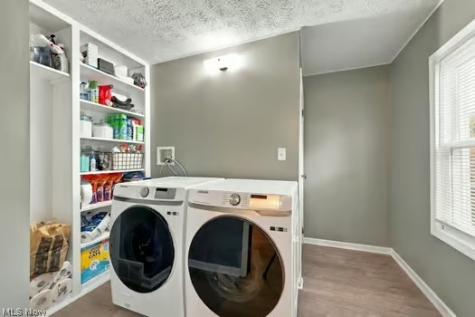 2770 Ithaca Avenue Lakemore OH 44312