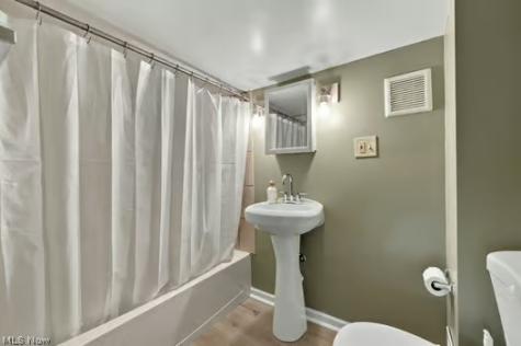 2770 Ithaca Avenue Lakemore OH 44312