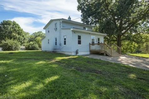 2770 Ithaca Avenue Lakemore OH 44312