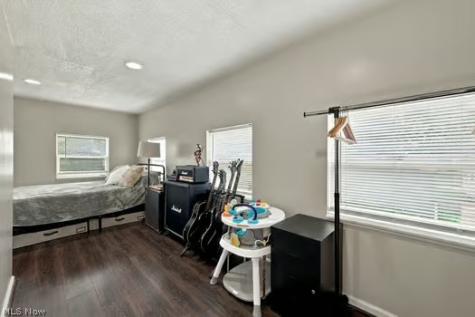 2770 Ithaca Avenue Lakemore OH 44312