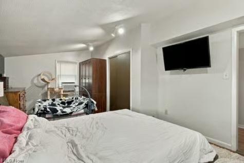 2770 Ithaca Avenue Lakemore OH 44312