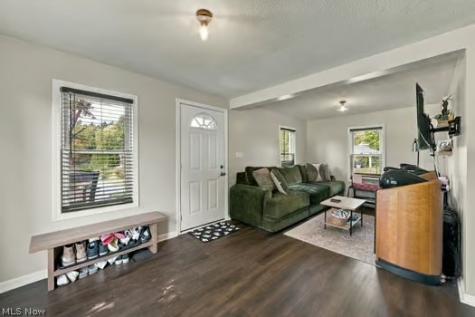 2770 Ithaca Avenue Lakemore OH 44312