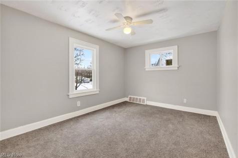 14116 Edgewood Avenue Cleveland OH 44128