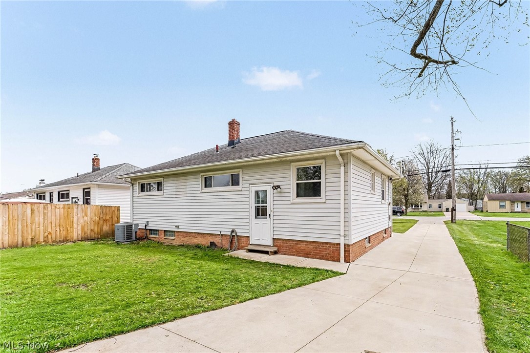 6840 Middlebrook Boulevard Middleburg Heights OH 44130
