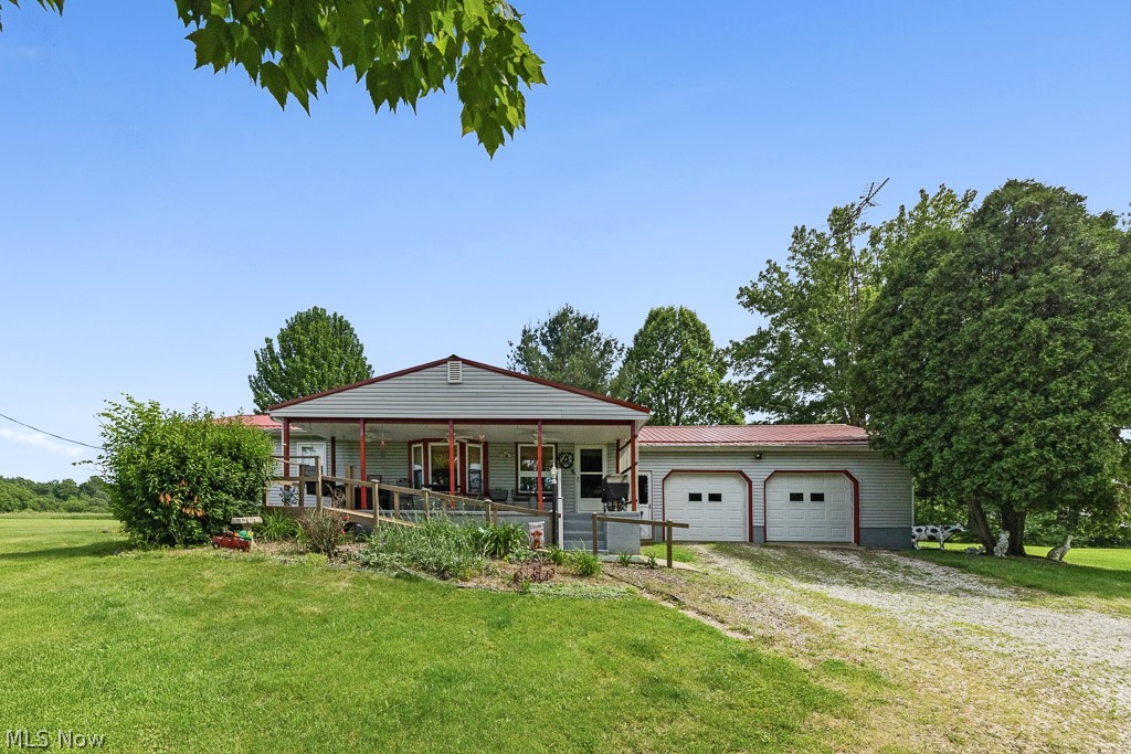 2088 Antigua Road SW Carrollton OH 44615