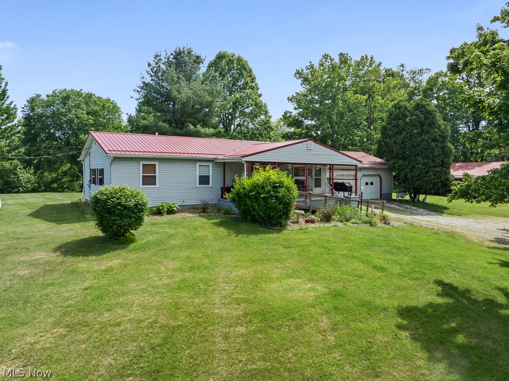 2088 Antigua Road SW Carrollton OH 44615